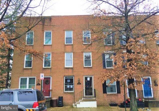 1021 Lexington Street - Photo 1