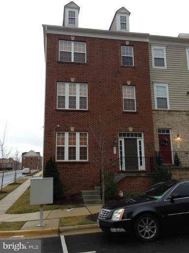 636 Spectator Avenue - Photo 1