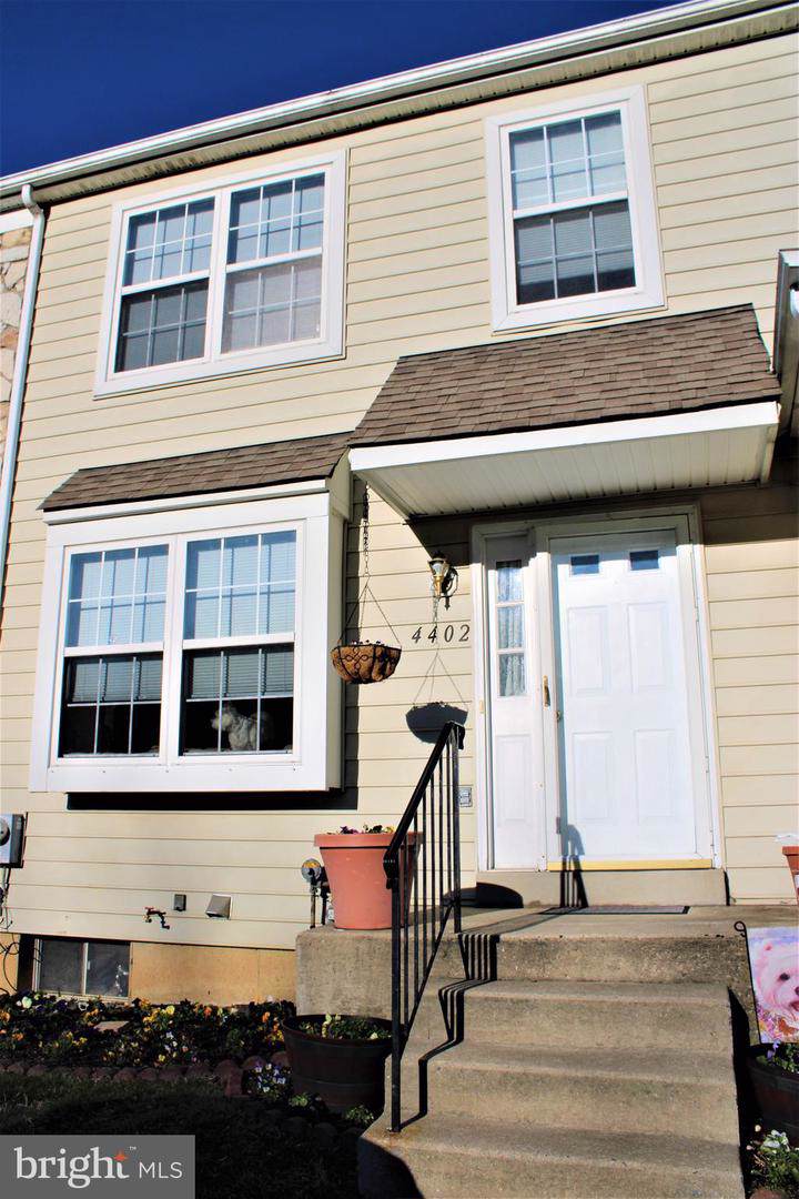 4402 Somerset Lane - Photo 1