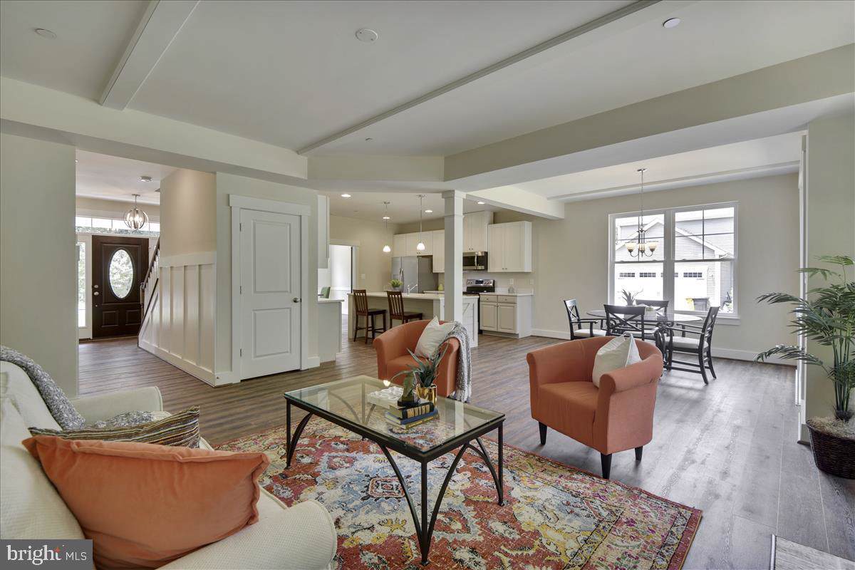 1512 Beaux Lane - Photo 1