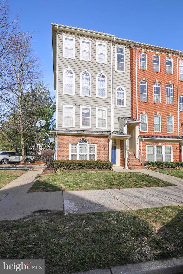 35 Golden Ash Way - Photo 1