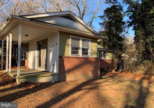 1004 Sunside Avenue - Photo 1