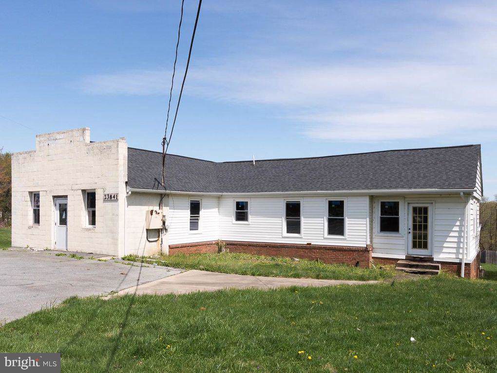 23841 Woodfield Road - Photo 1 23841 Woodfield Road - Photo 1