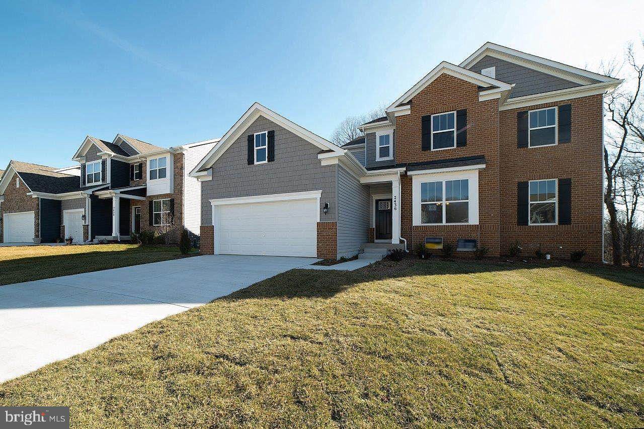 117 Zoe Way - Photo 1