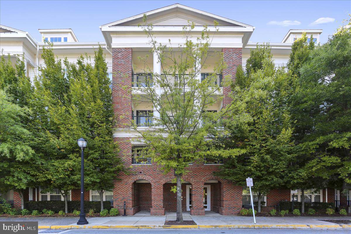 16 Granite Place - Photo 1