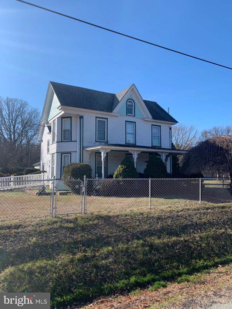 20995 Rock Hall Avenue - Photo 1
