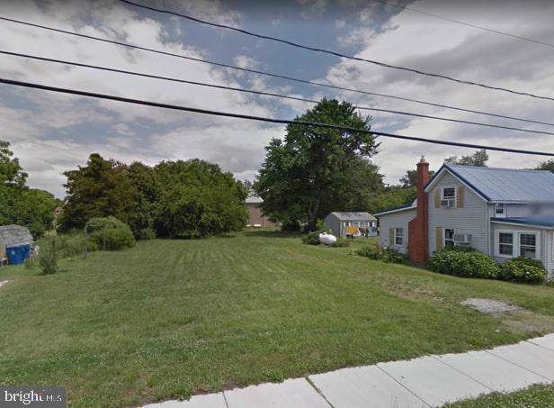 613 Mulberry Street - Photo 1