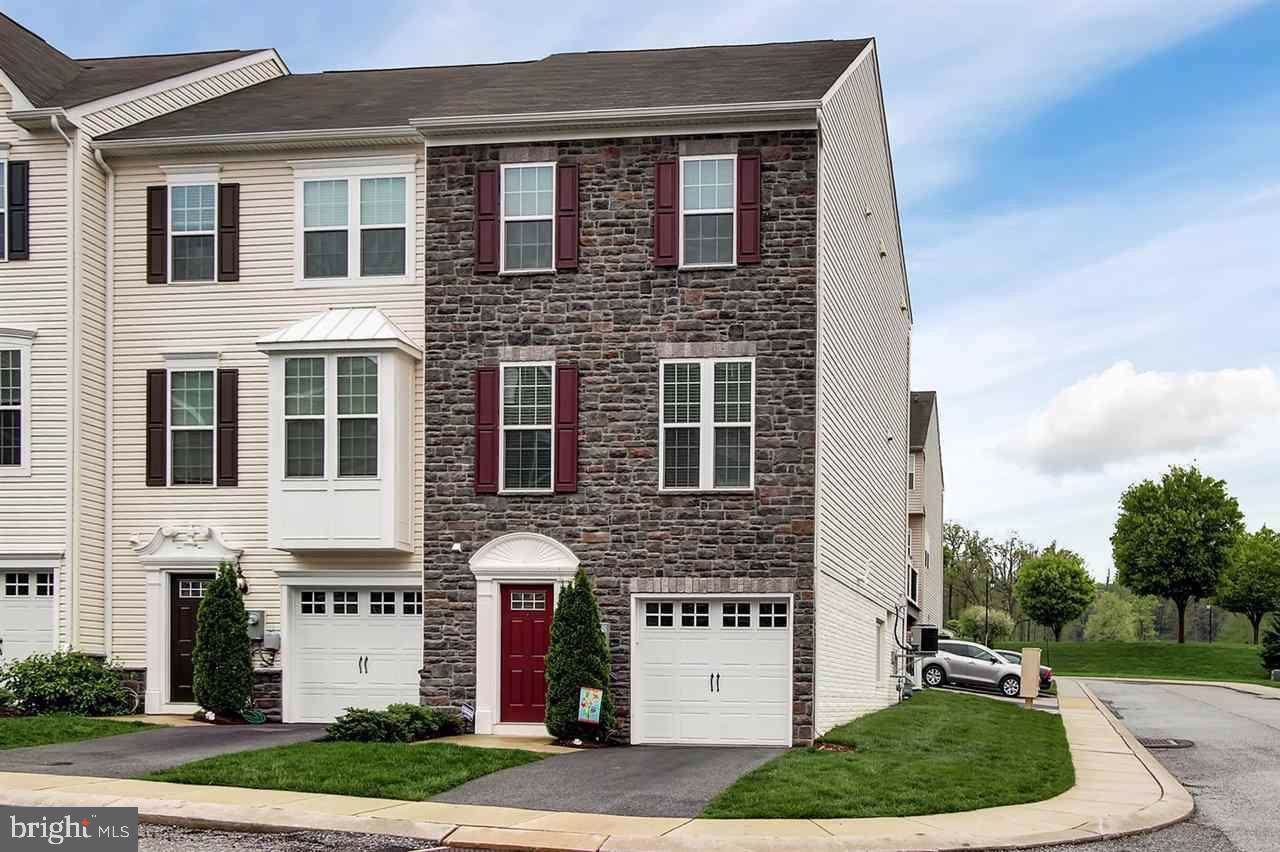 1288 Elderslie Lane - Photo 1