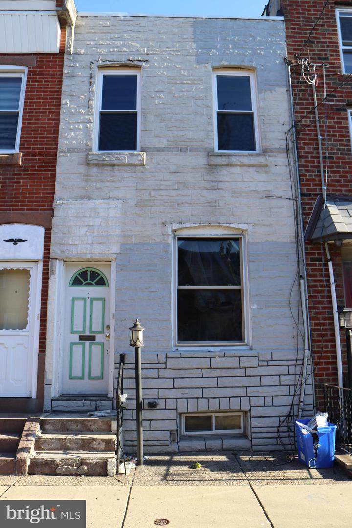 2427-1/2 Huntingdon Street - Photo 1
