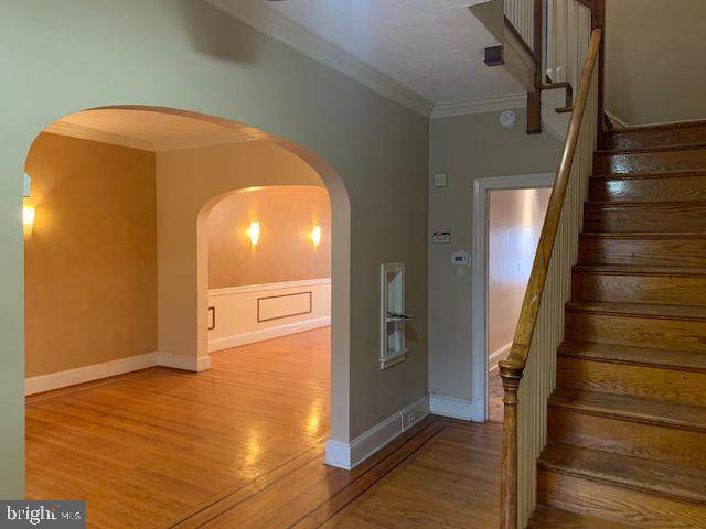 725 Lyndhurst Street - Photo 1