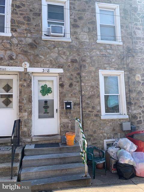 318 Jefferson Street - Photo 1