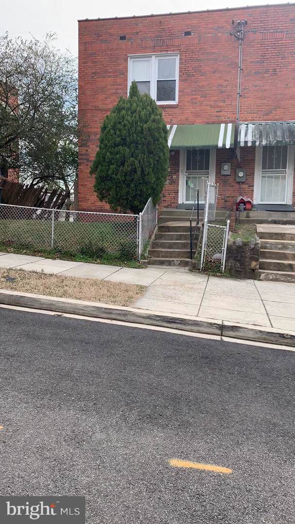 717 Congress Street - Photo 1