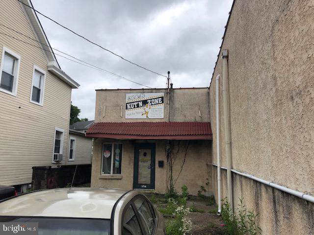 17A Hopkins Street - Photo 1