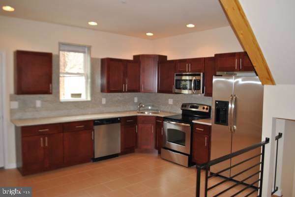 2046 Annin Street - Photo 1
