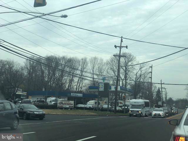 17 Street Road - Photo 1