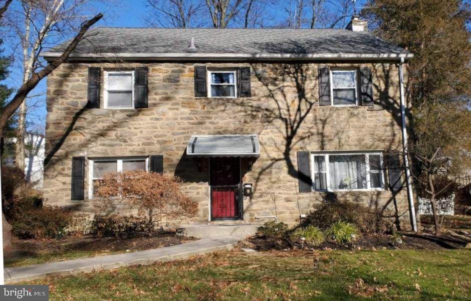 415 Ashmead Road - Photo 1