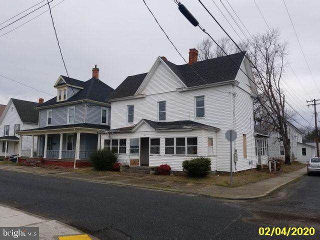 417 Walnut Street - Photo 1