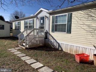 16 Moccasin Drive - Photo 1