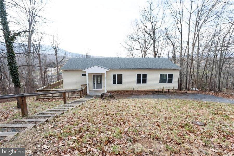 437 Overlook Drive - Photo 1