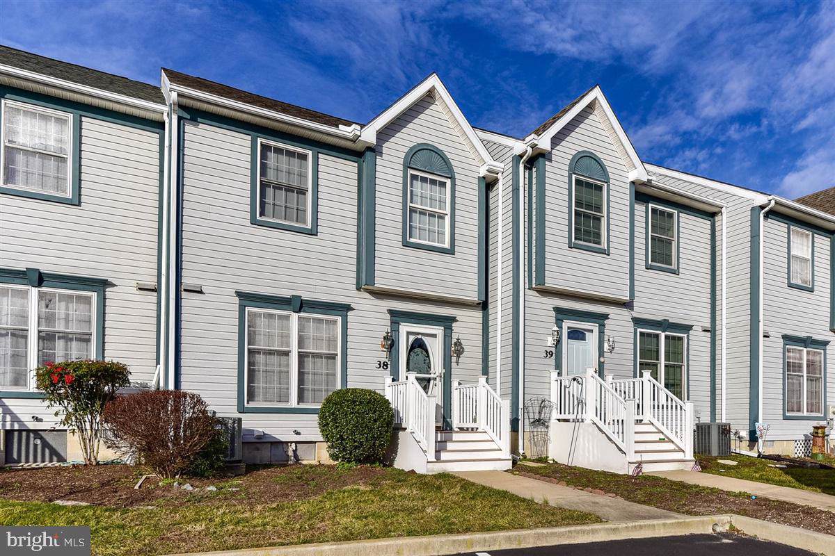 38272 Thistle Court - Photo 1