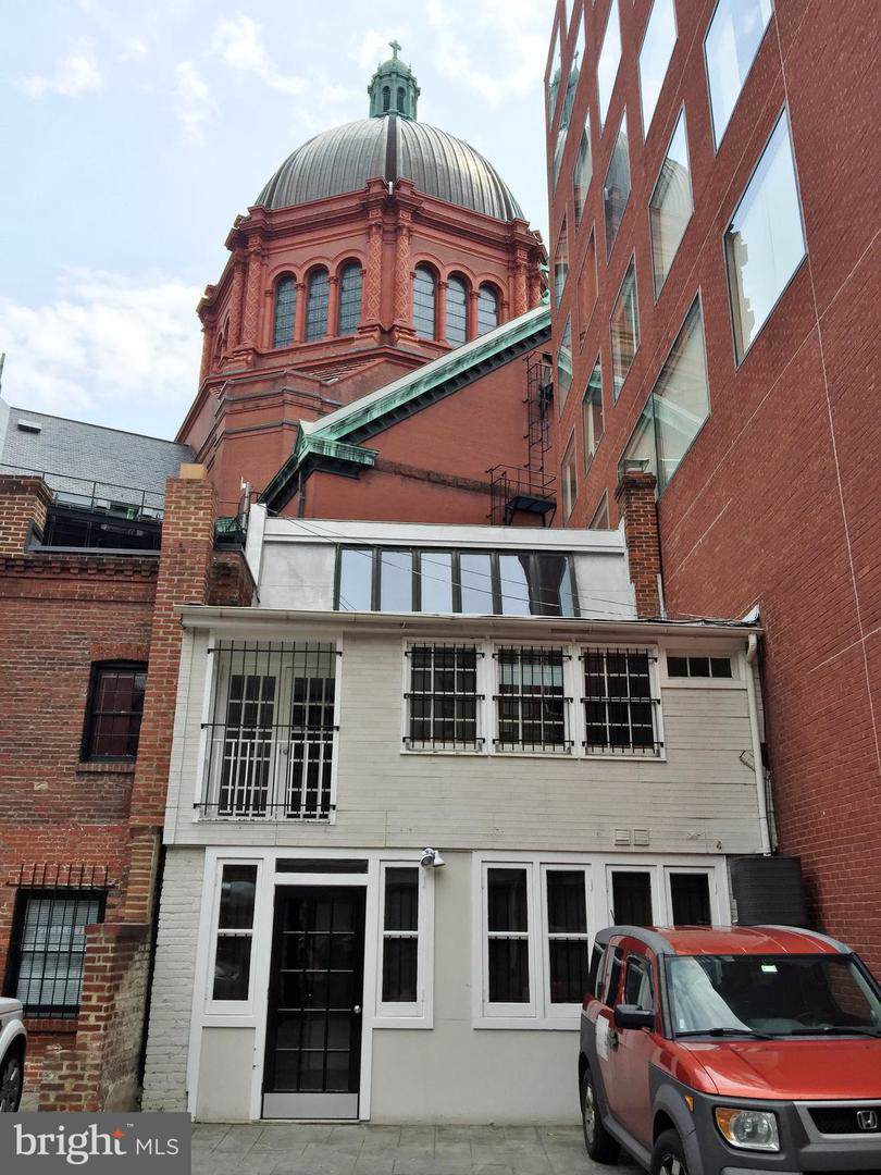 9 Saint Mathews Court - Photo 1