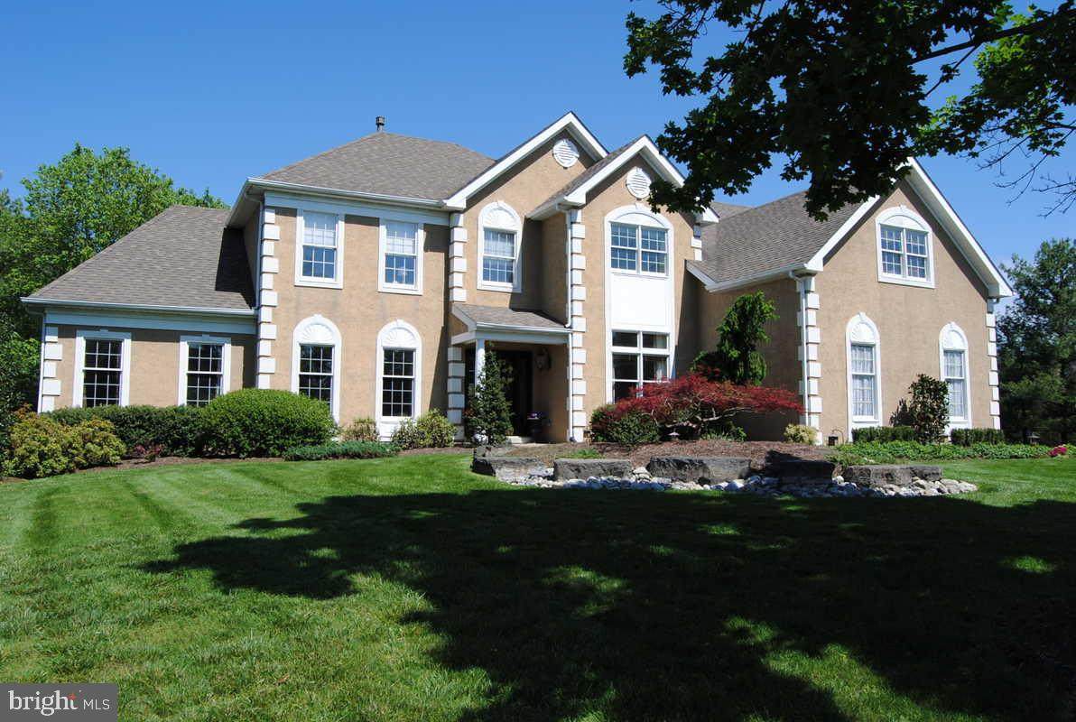 8 Pheasant Run Road - Photo 1
