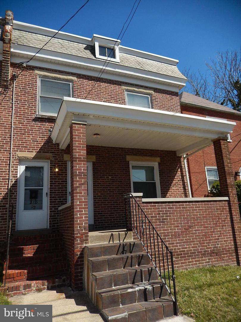 213 29TH Street - Photo 1