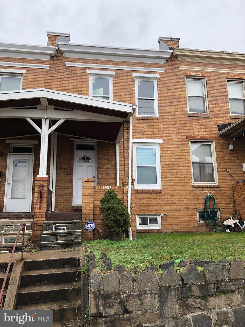 2423 Washington Boulevard - Photo 1