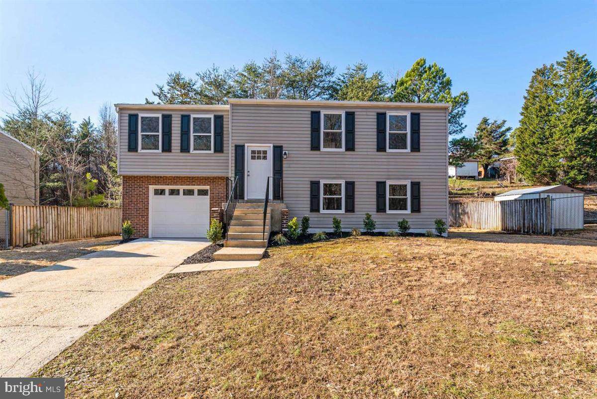 3811 Valley Wood Court - Photo 1