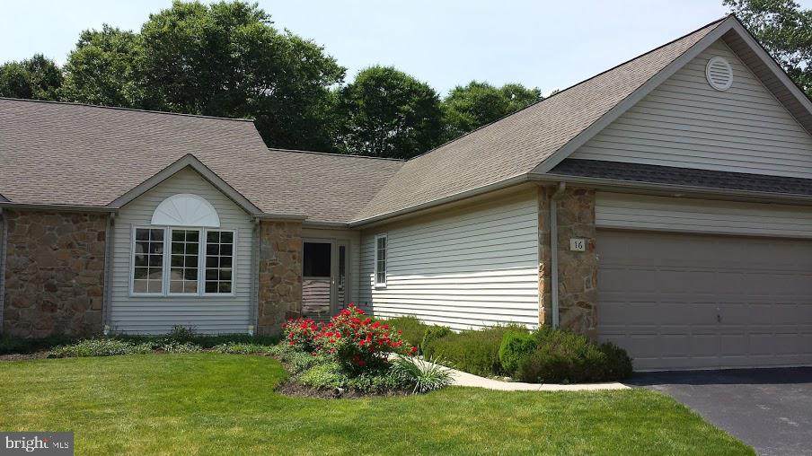 16 Michael Court - Photo 1