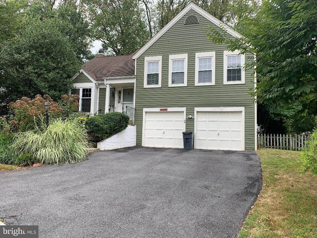 2605 Summer Hill Court - Photo 1