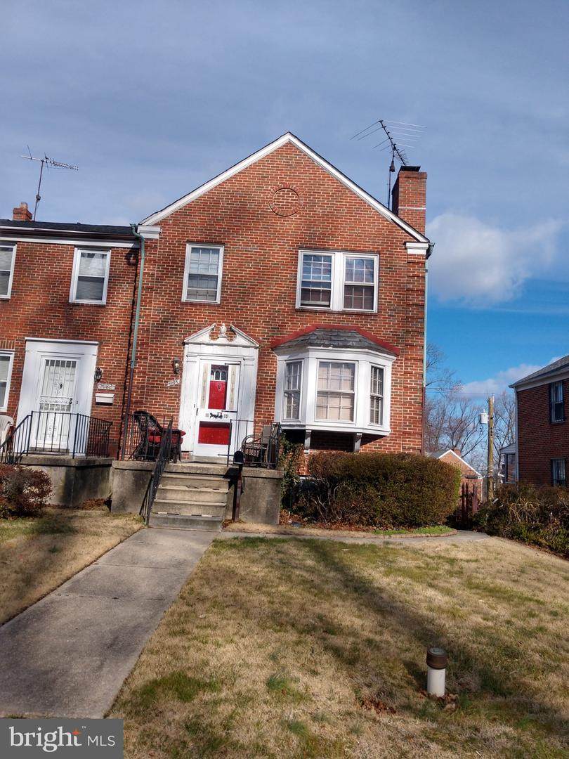 1084 St Agnes - Photo 1