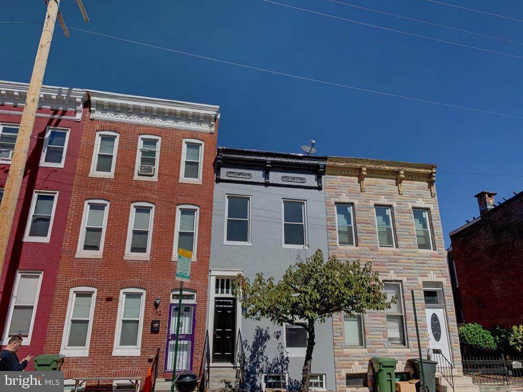 760 Hamburg Street - Photo 1