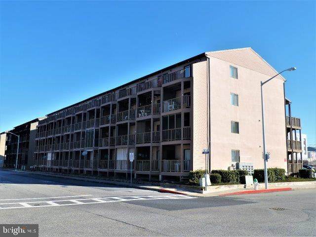 12300 Jamaica Avenue - Photo 1