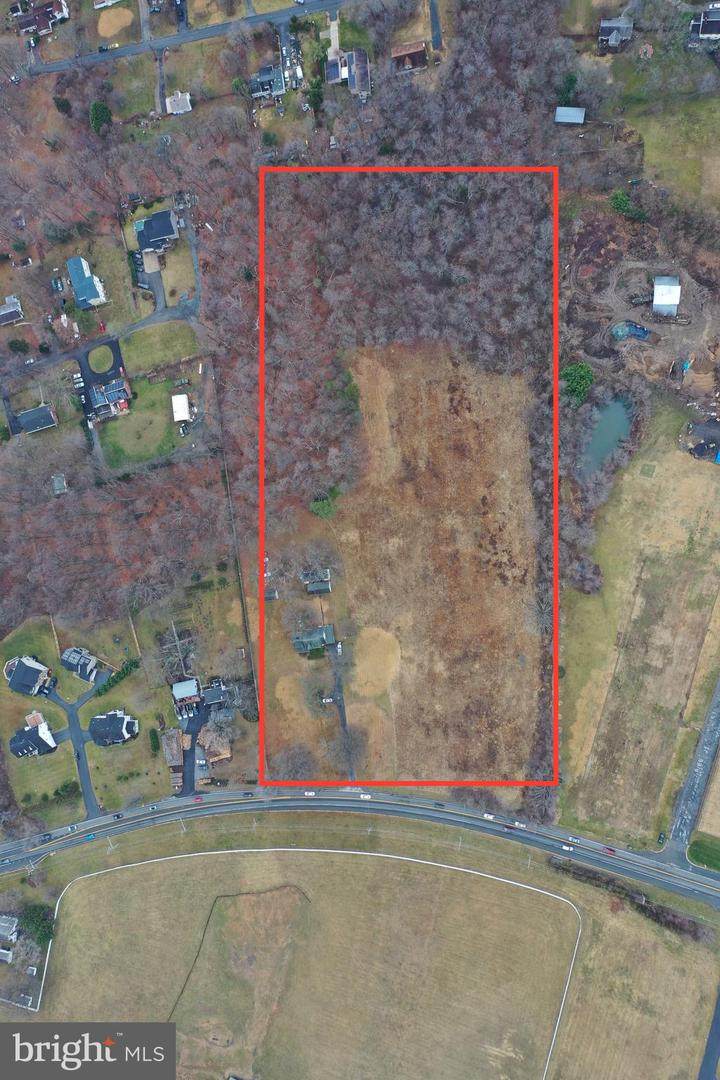 1515 Spencerville Road - Photo 1