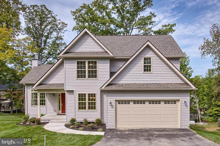 6722 Hemlock Point Road - Photo 1