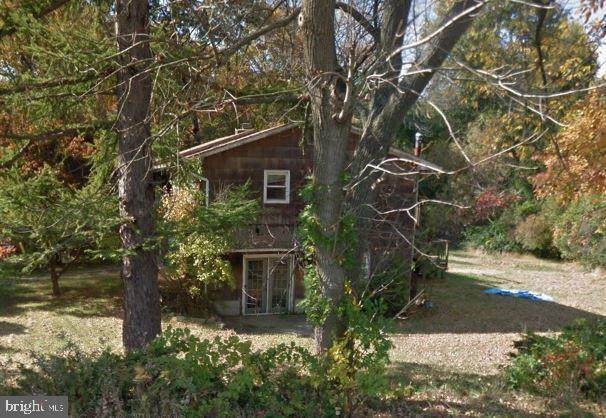 11 Peach Tree Street - Photo 1