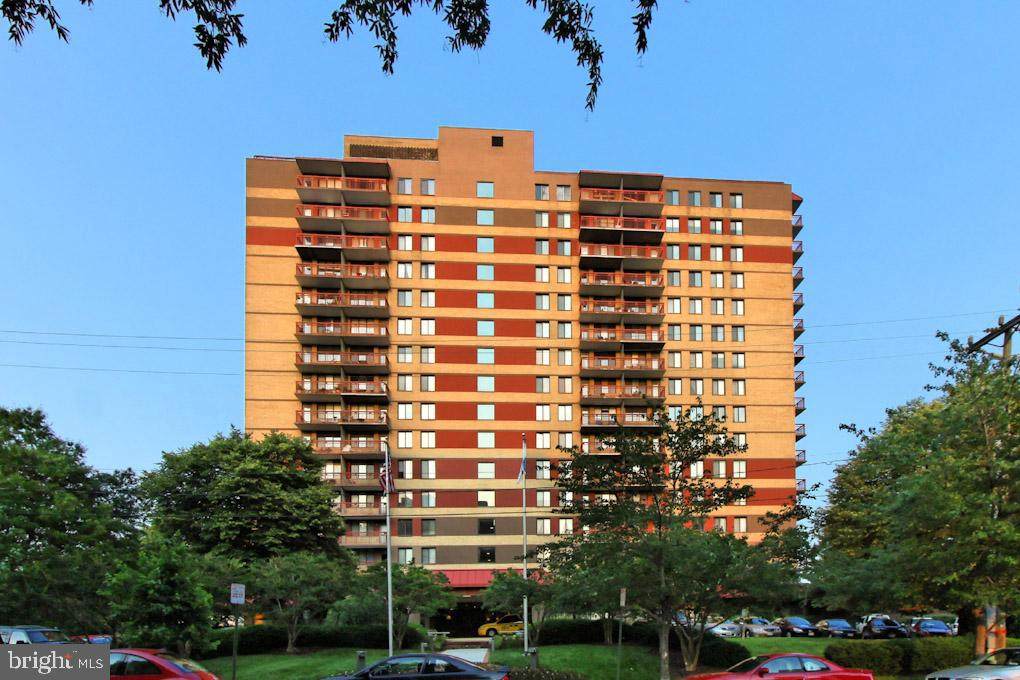801 Pitt Street - Photo 1