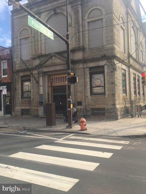 714-16 Girard Avenue - Photo 1