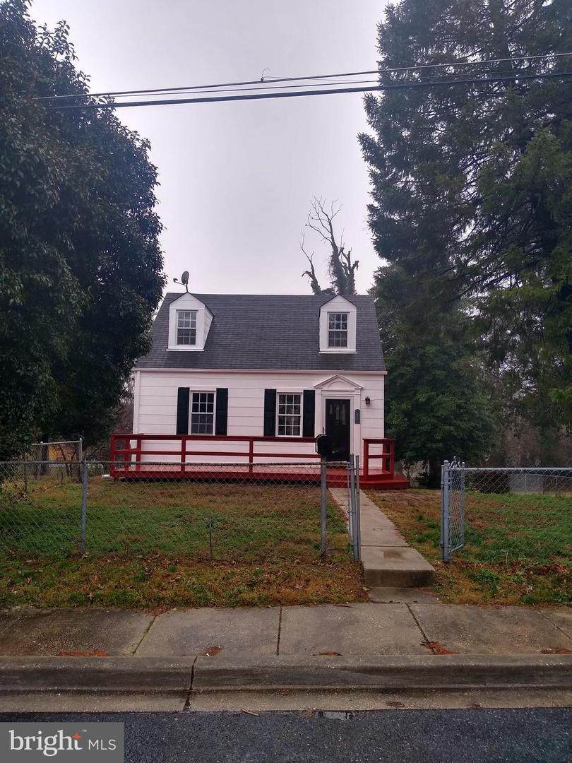 6717 Boxwood Drive - Photo 1