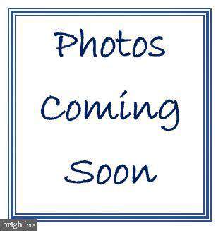 5 Layton Avenue - Photo 1