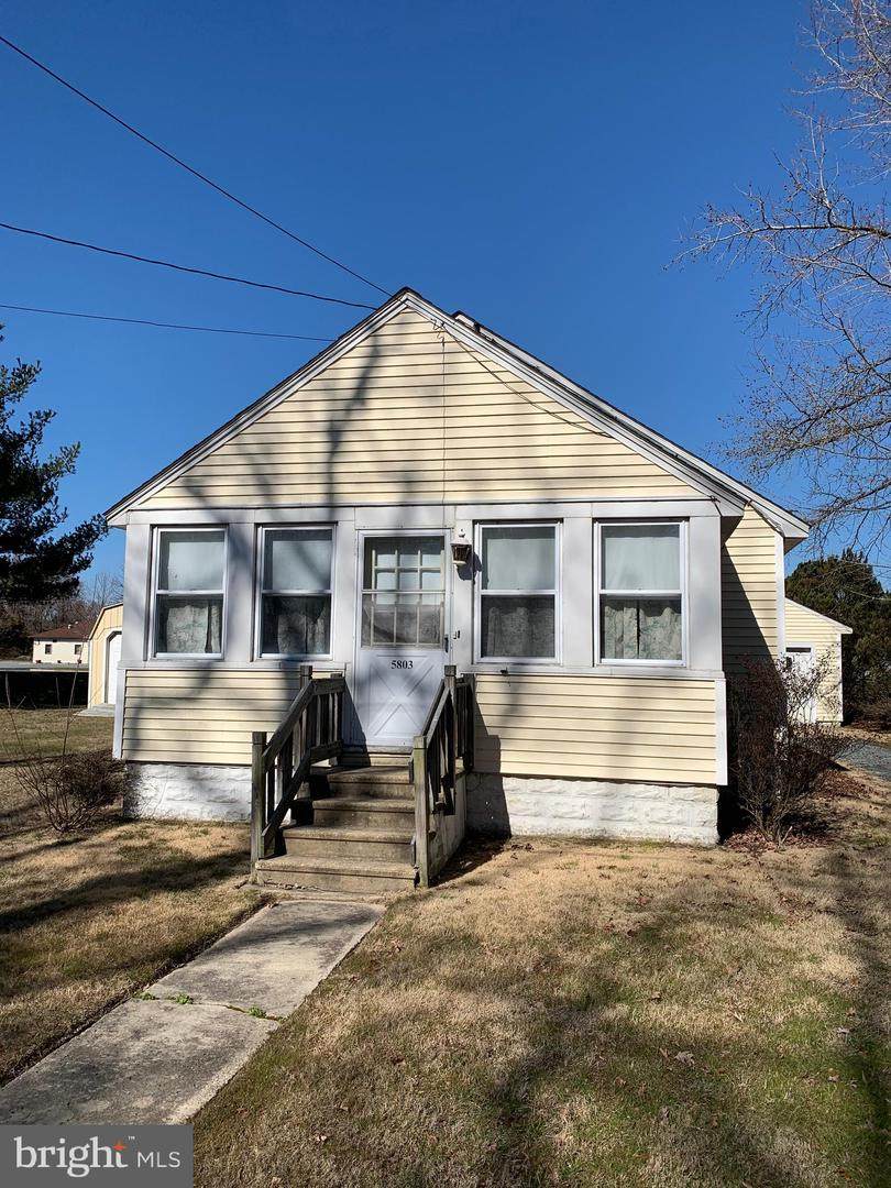 5803 Judefind Avenue - Photo 1