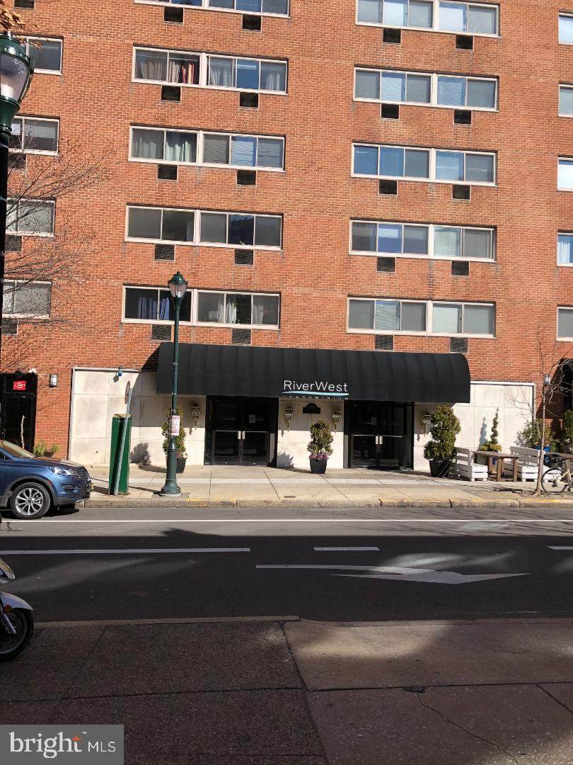 2101-17 Chestnut Street - Photo 1