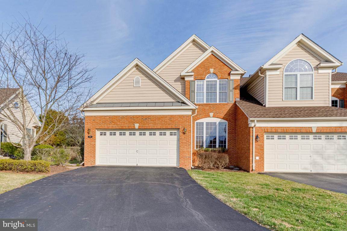 5707 Wheelwright Way - Photo 1