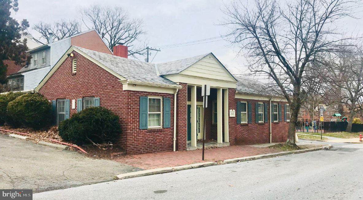 120 Shippen Street - Photo 1