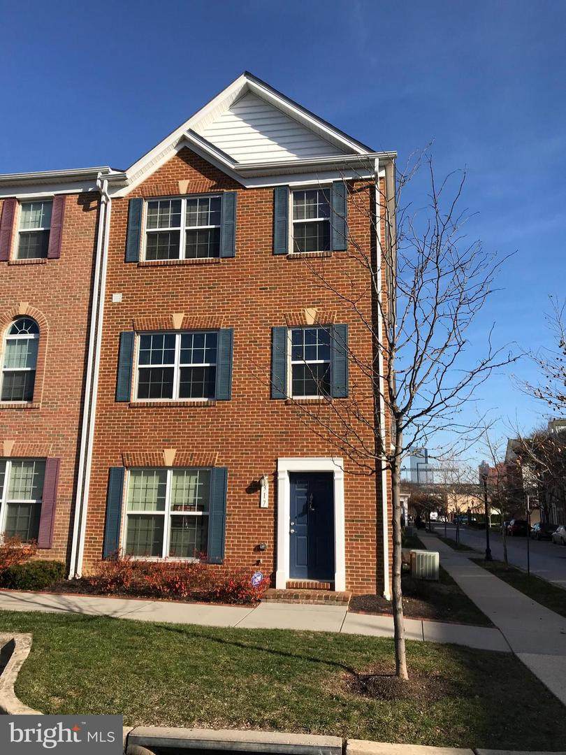317 Parkin Street - Photo 1