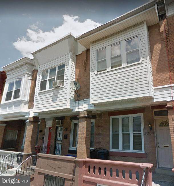 2209 Bonsall Street - Photo 1