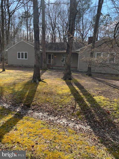 8000 Laurel Lane - Photo 1