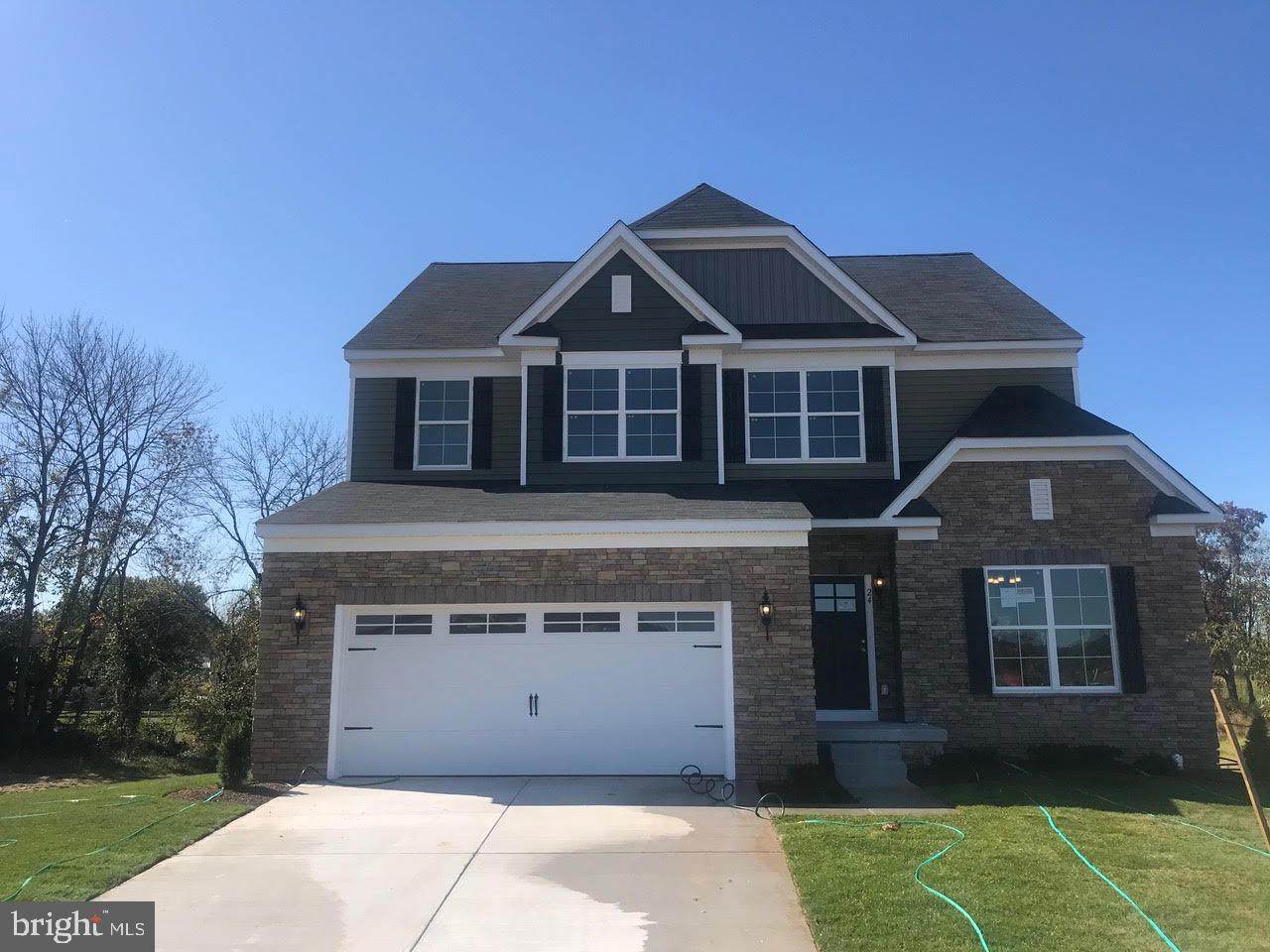 2718 Town View Circle - Photo 1