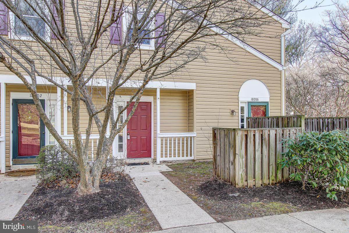 18004 Rolling Meadow Way - Photo 1